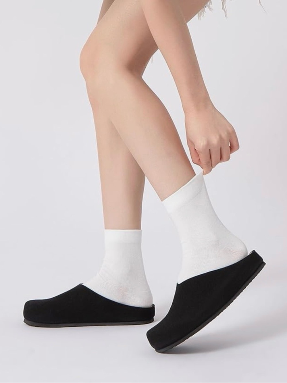 Women's Black Slip-On Comfort Slippers - Picture 7 of 7